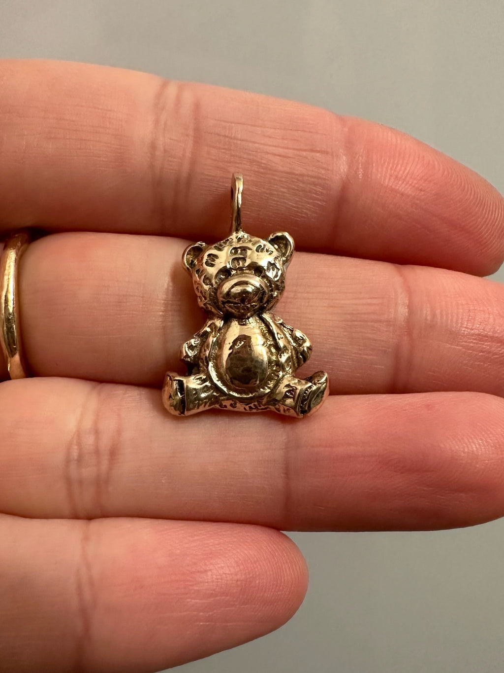 Bear necklace