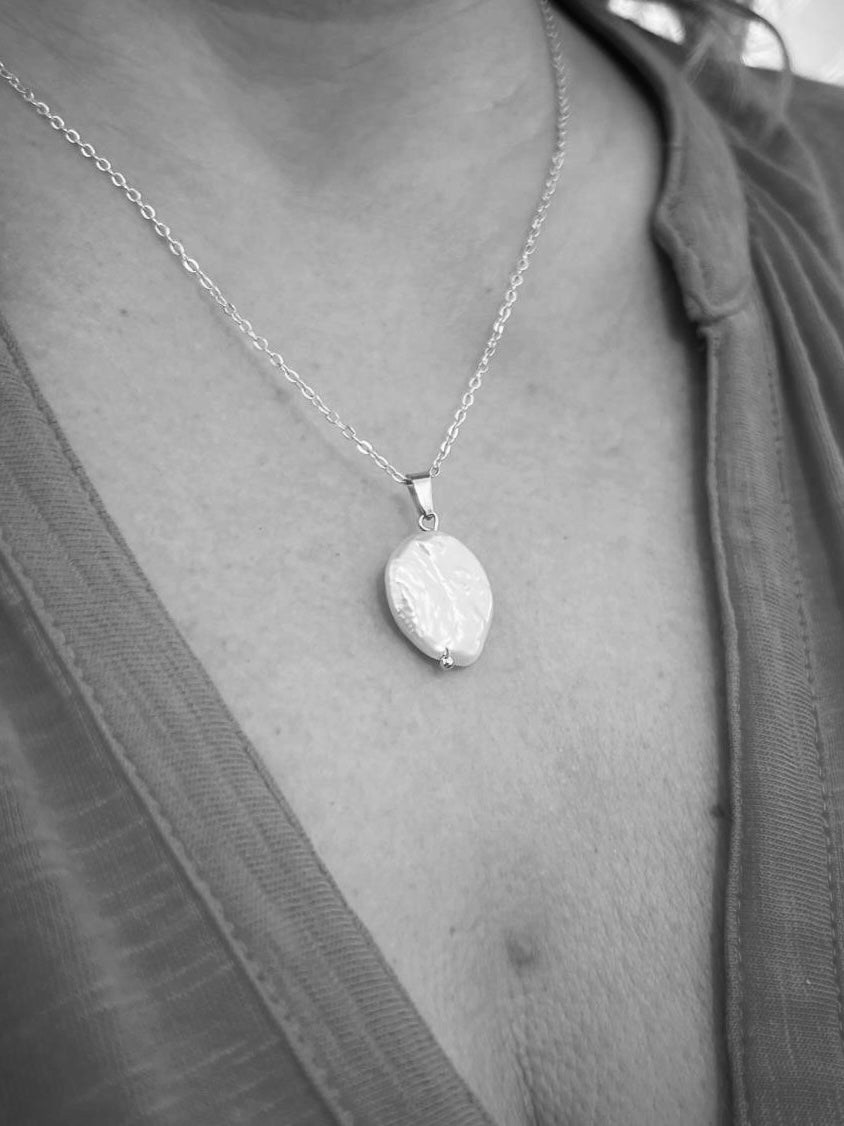 Ocean soliter baroque necklace