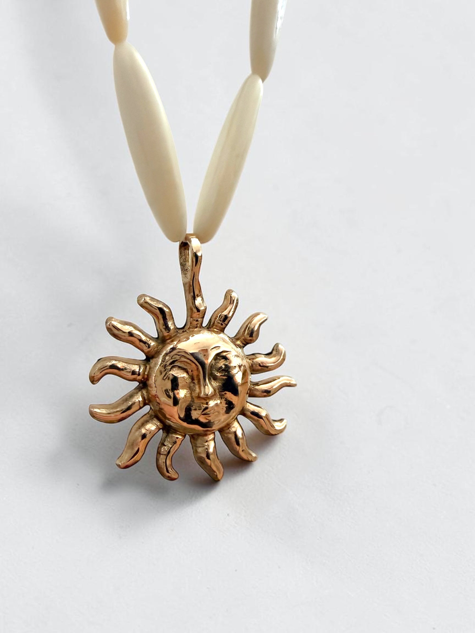 Sun Pearl necklace