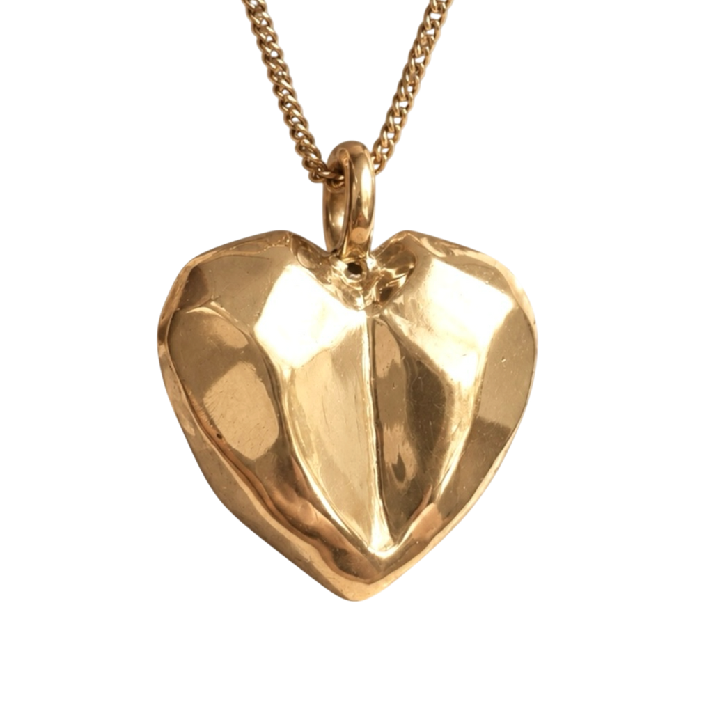Secret heart necklace