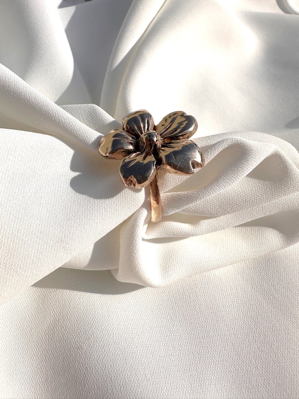 Flower ring