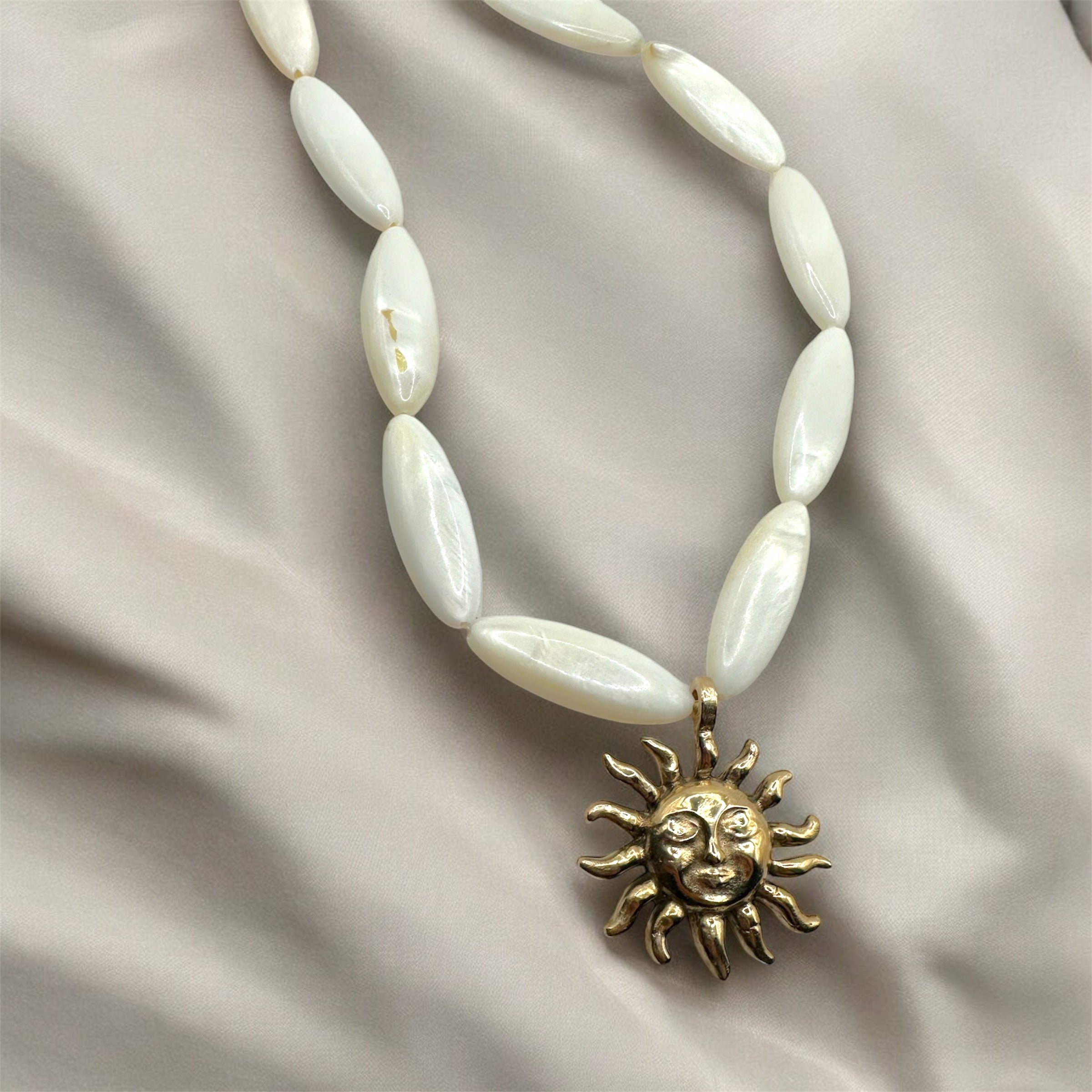 Sun Pearl necklace