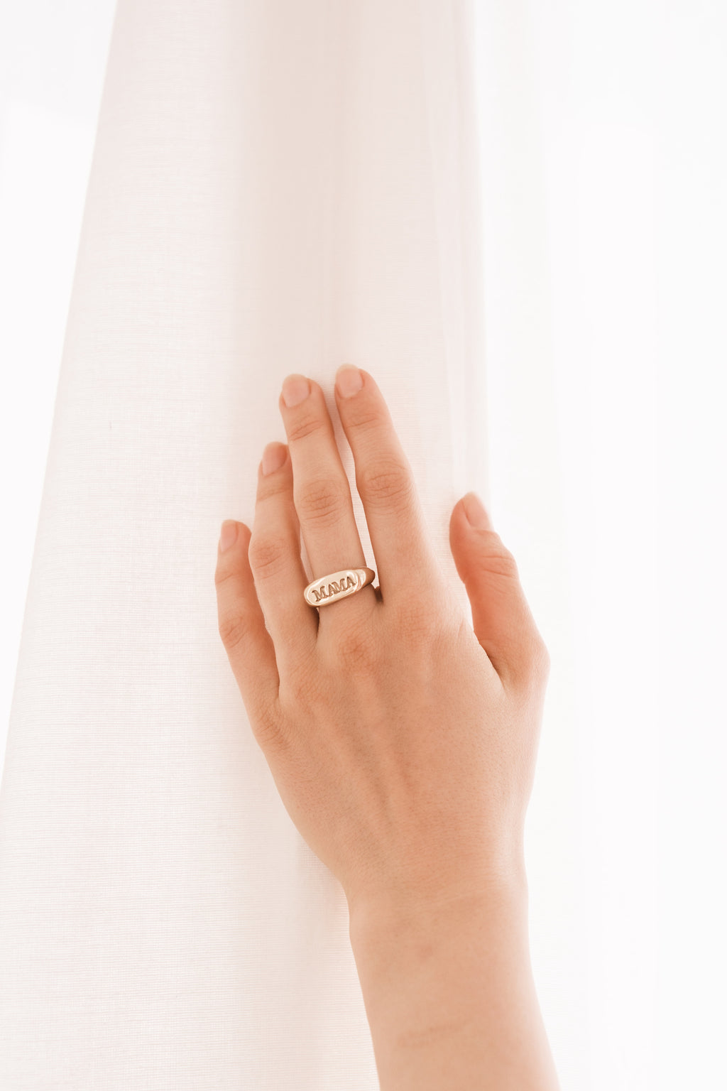 MAMA ring