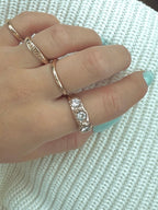 Megalo ring