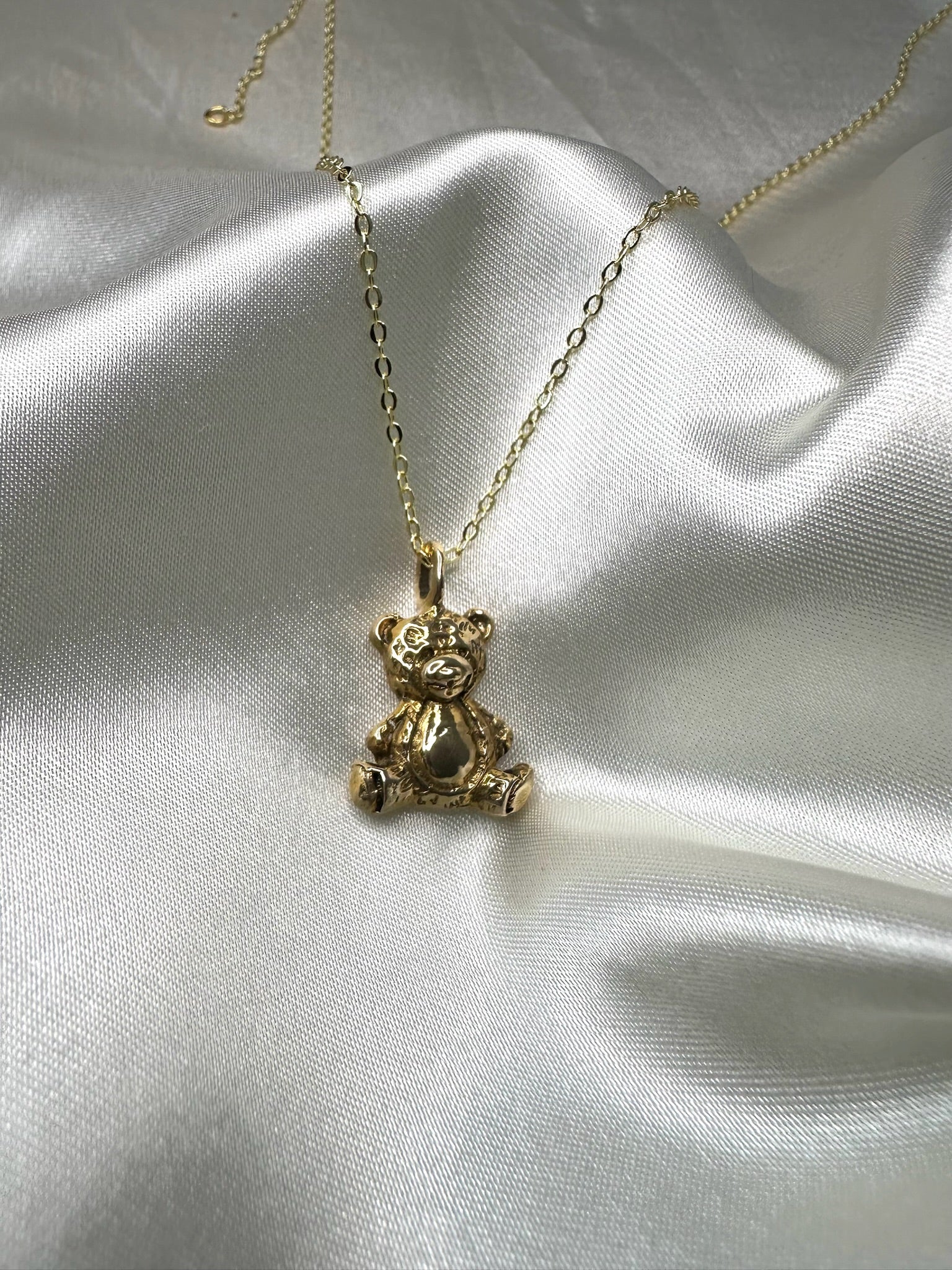 Bear necklace