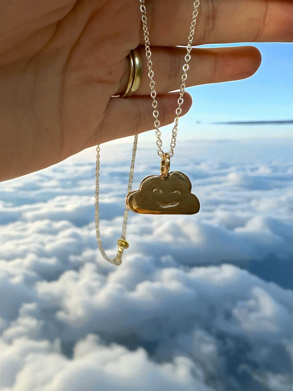 Cloud necklace
