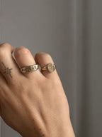 Amore ring