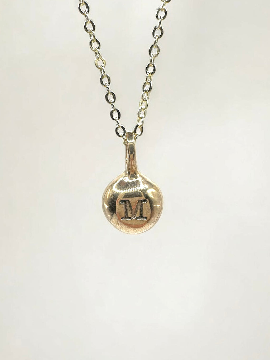 Mini medallion necklace