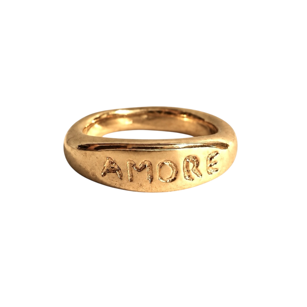 Amore ring