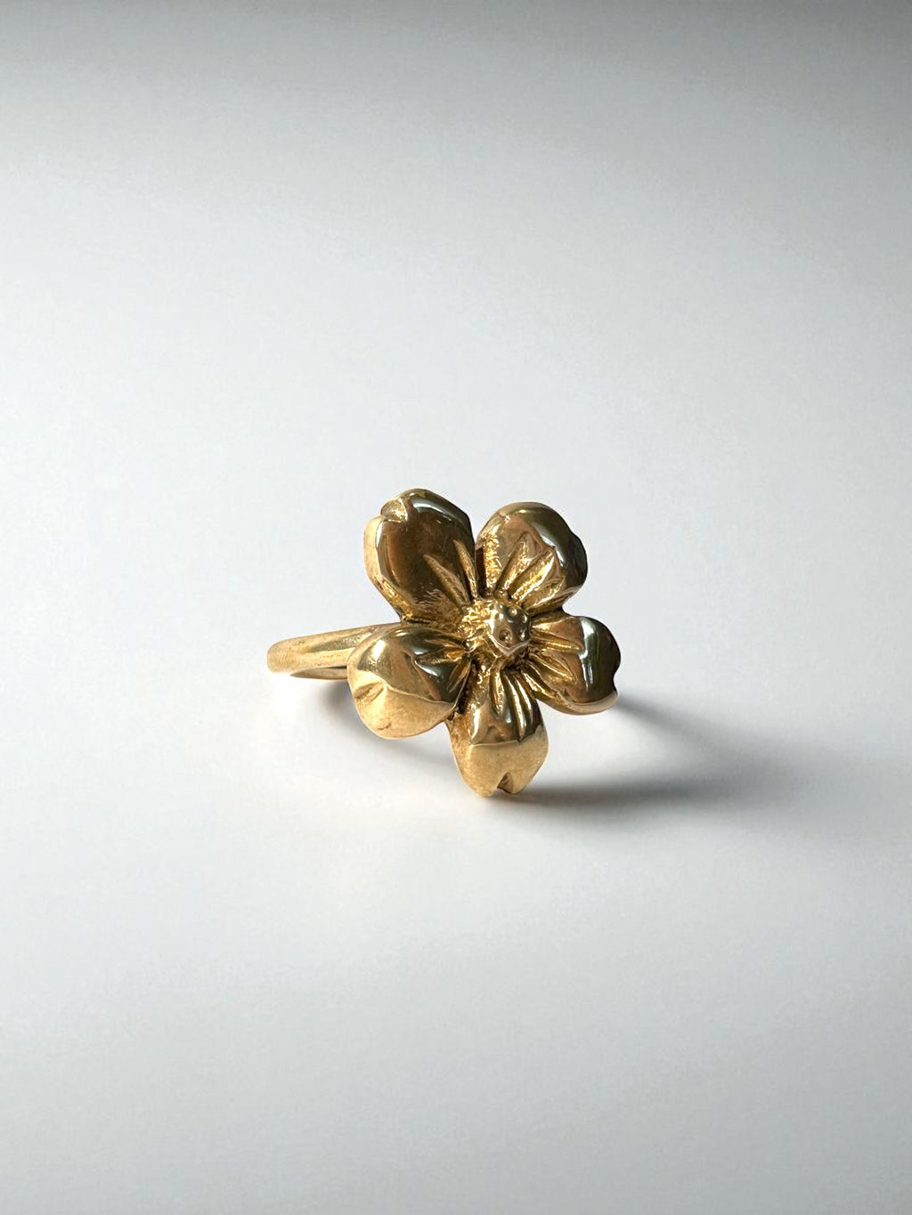 Flower ring