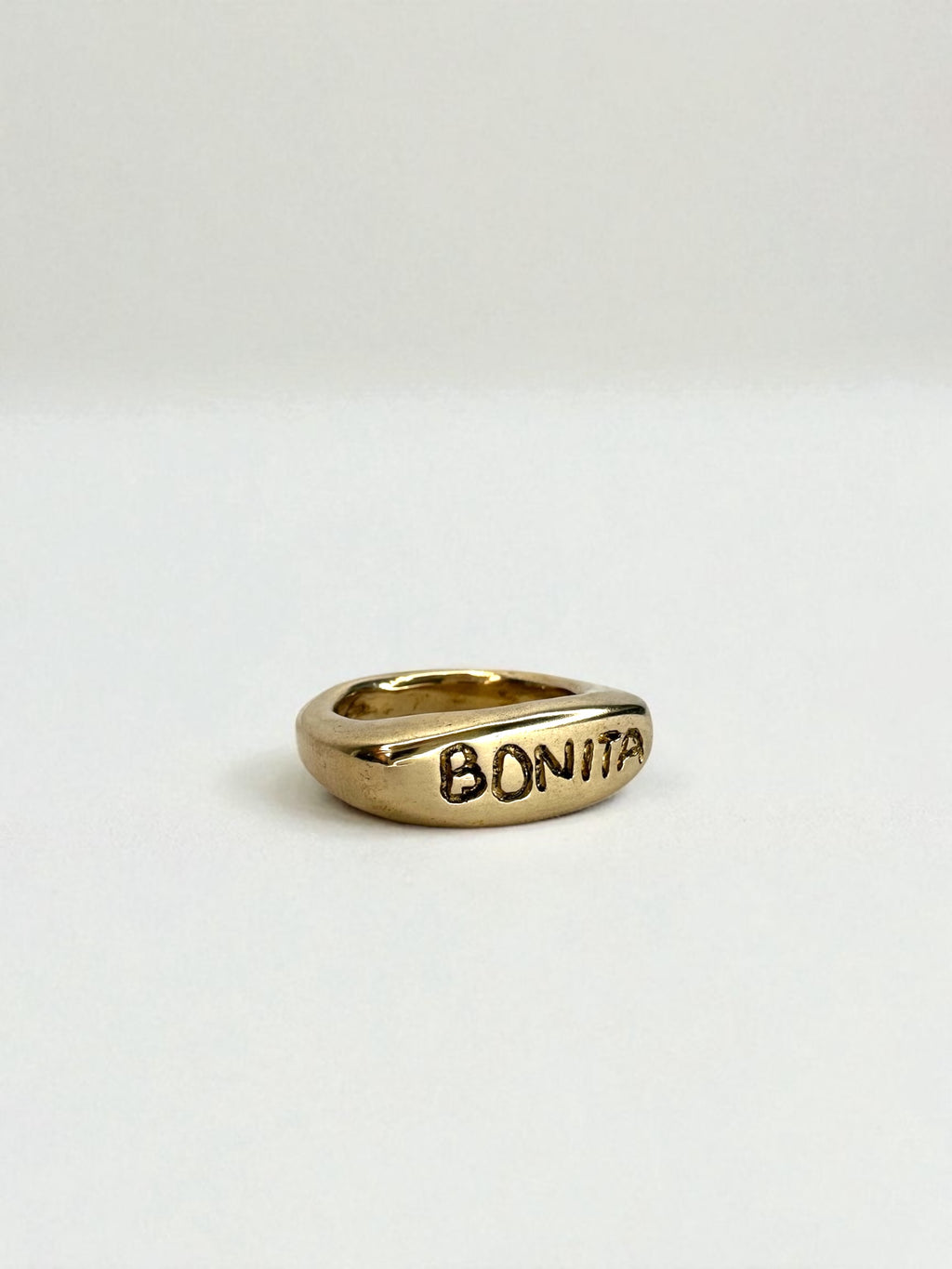 Bonita ring