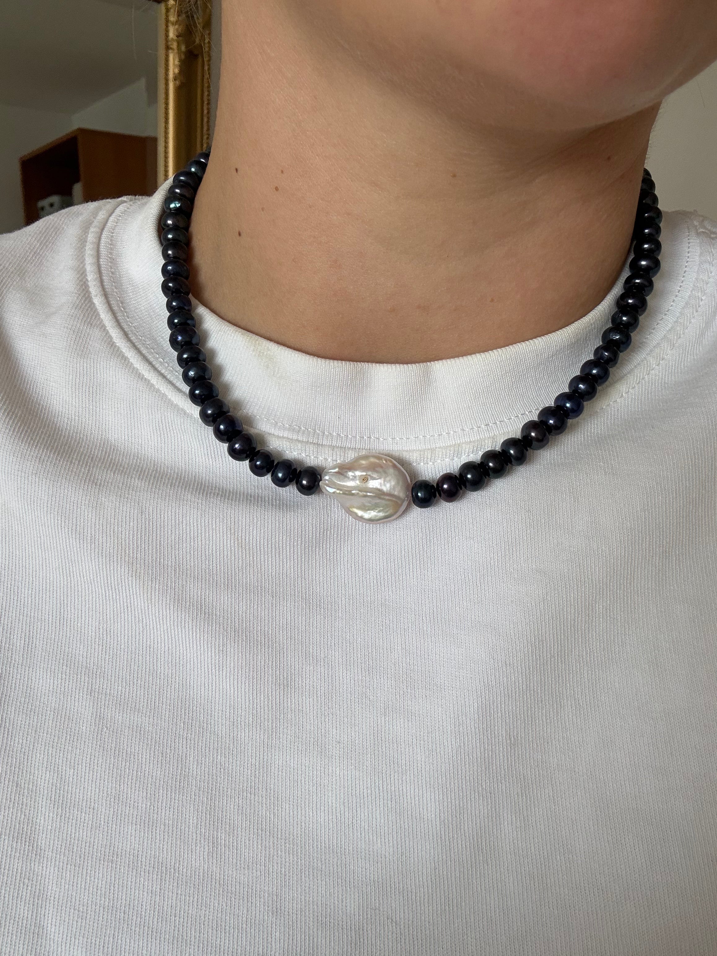Black Baroque Pearl necklace