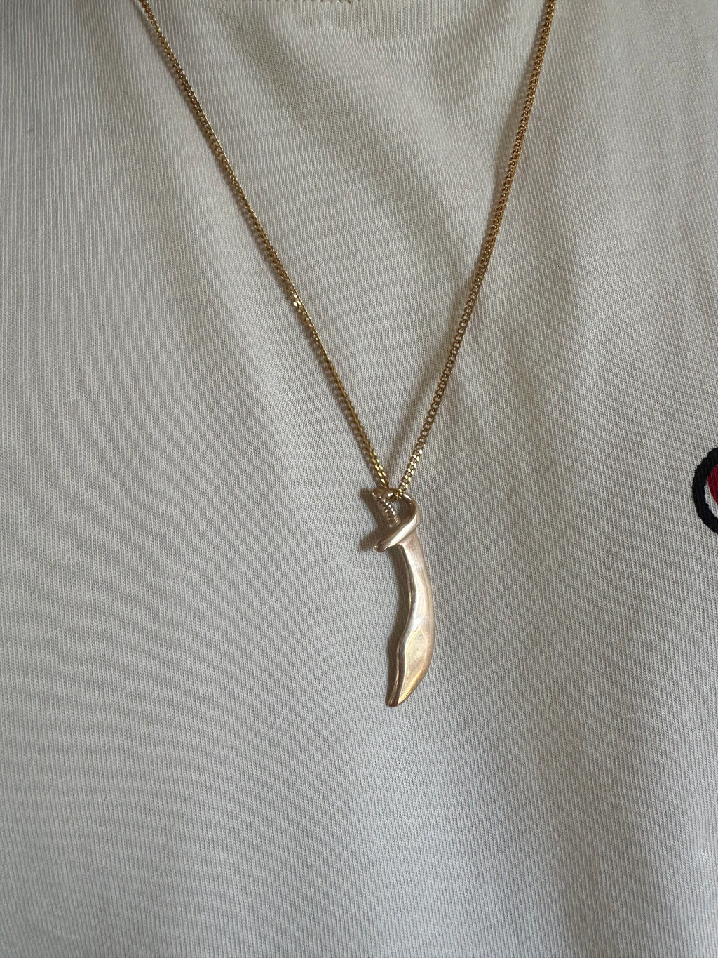 Saber necklace