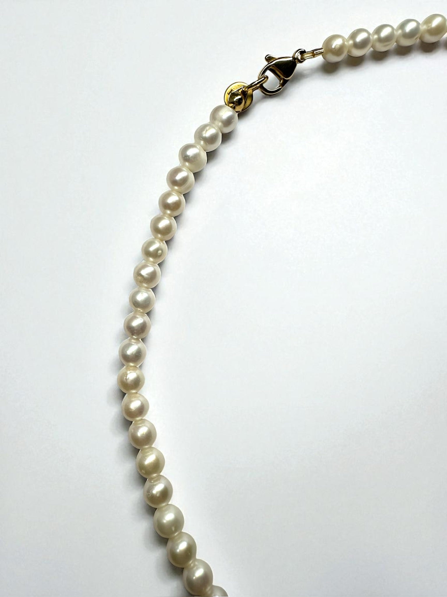 L' amour Pearl necklace 5 mm