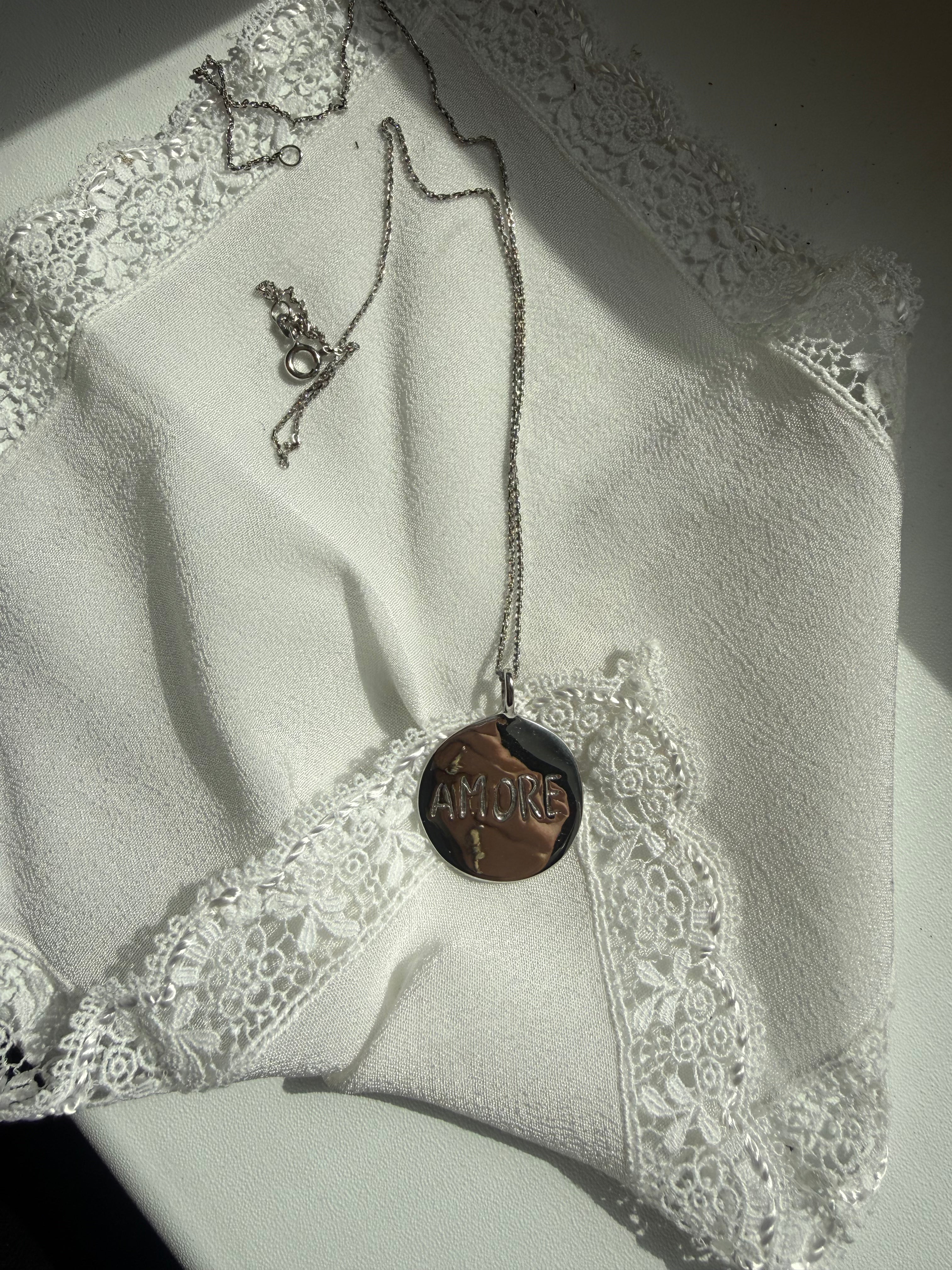 Amore necklace silver