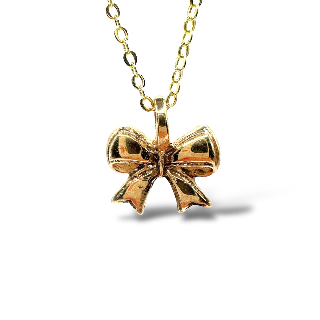 Bow necklace