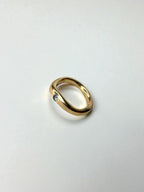 Wave blue spinel ring