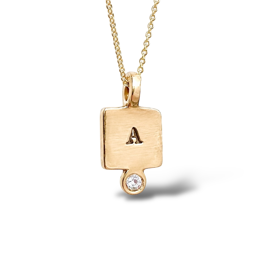Medallion necklace