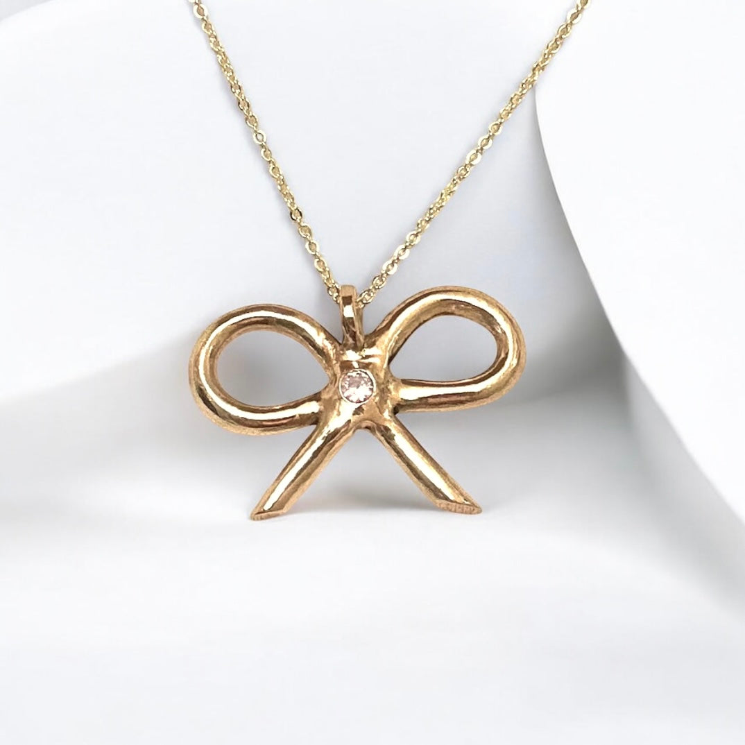 Big Bow pink necklace