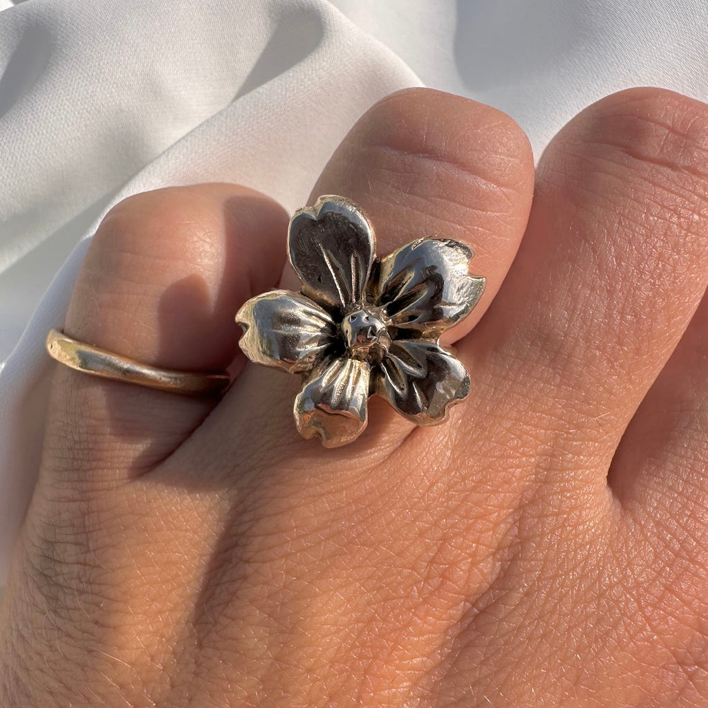 Flower ring