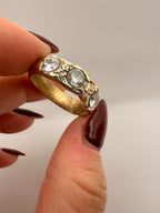 Megalo ring