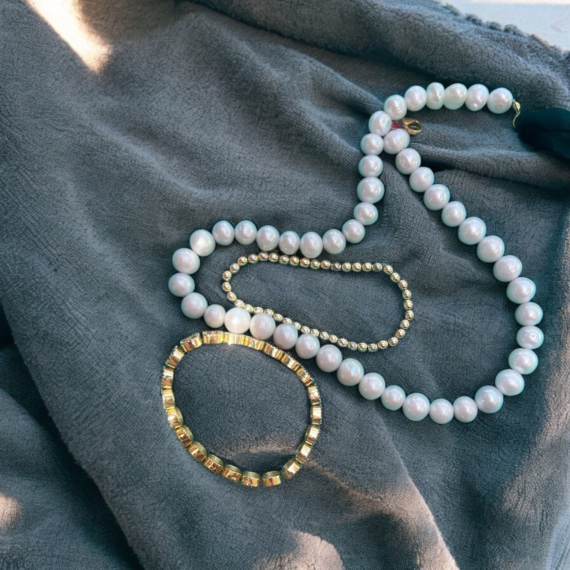 L' amour Pearl necklace 9 mm