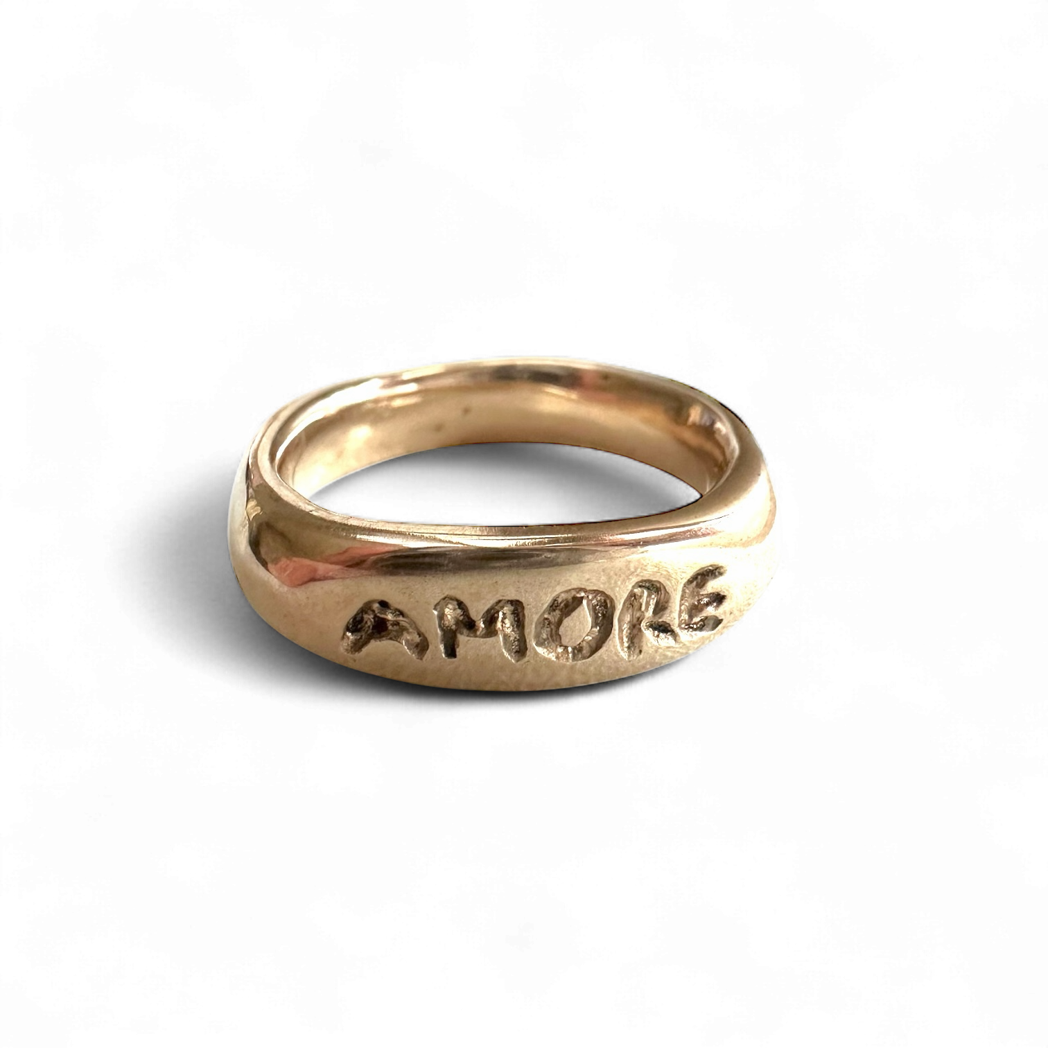 Amore ring